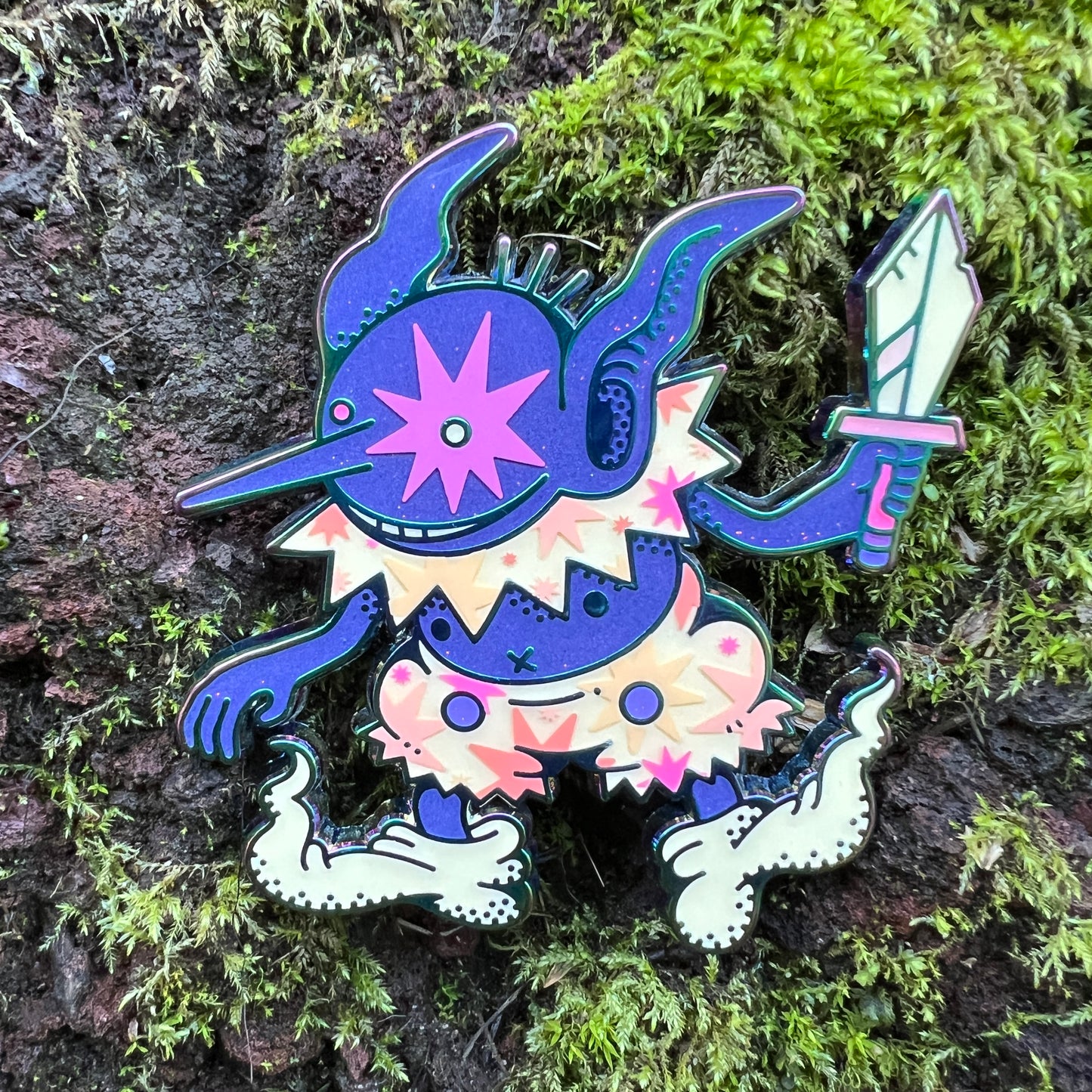 TROUBLEMAKER (blind bag pin)